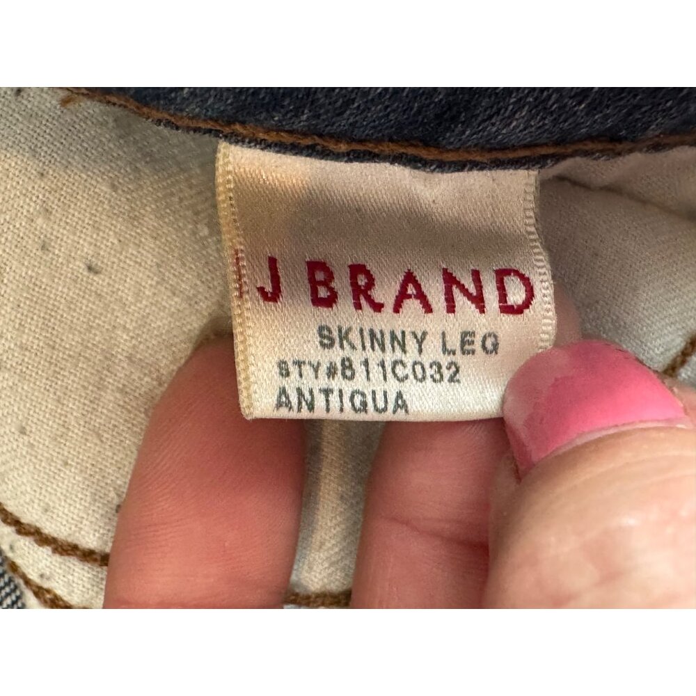 J Brand Skinny Leg Womens Jeans Size 27 Medium Wash Denim Made In California - Picture 3 of 6